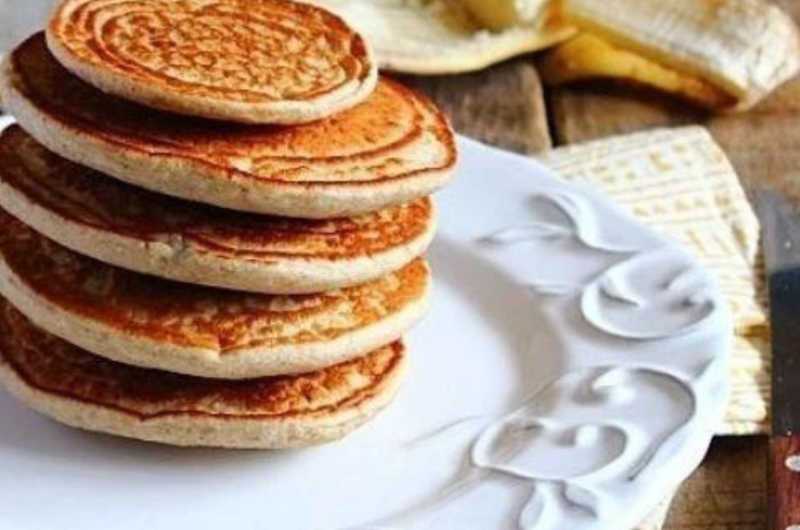 Oat Flour Protein Pancakes